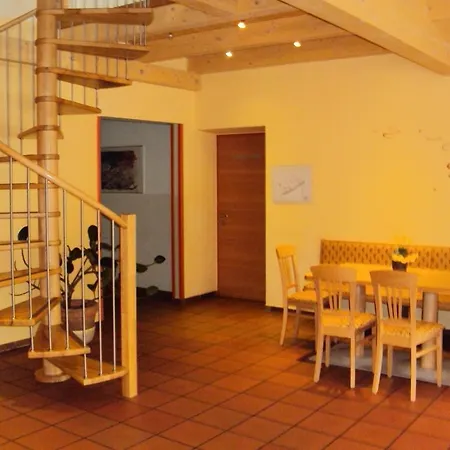 Jutel Weyer Hostel